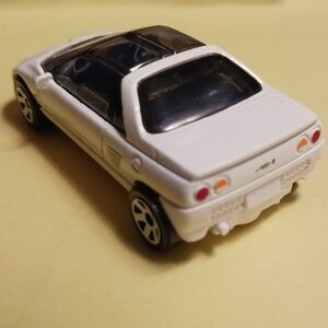 Mazda Autozam AZ1 White - Hot Wheels diecast car